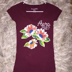 Aeropostale floral v-neck tee